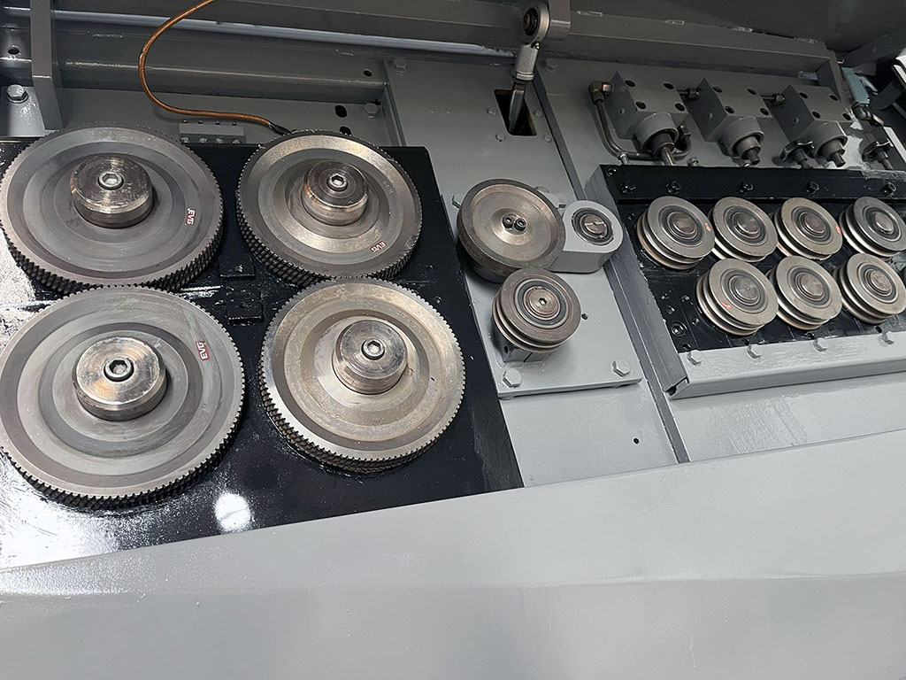 Automatic Stirrup Bender POLIBEND 16 EVG - Image 4